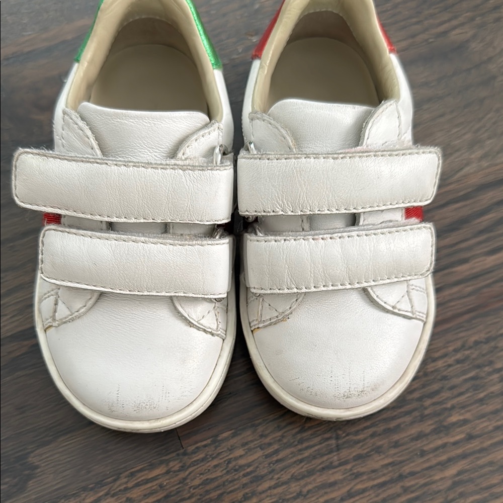 Gucci Baby Sneakers - Red and Green Stripe- Size 20 (3/4) - Picture 2 of 9